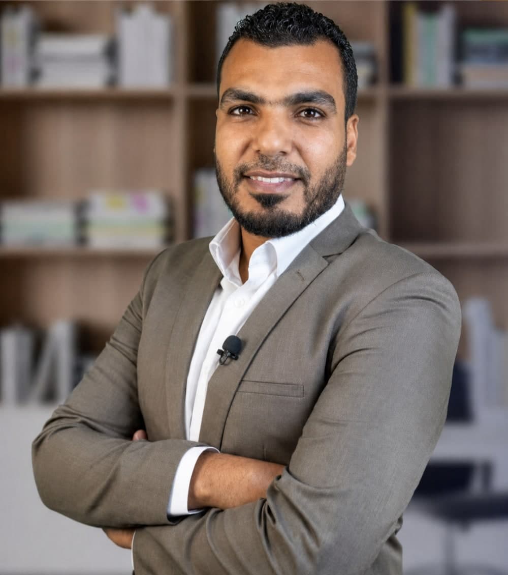 محمود كمال — محاسب قانوني (CPA) · CMA Holder — محاضر هندسة التكاليف والتحليل المالي